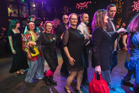 Absolwenckie potupaje na UMK [fot. Szymon Zdziebło]